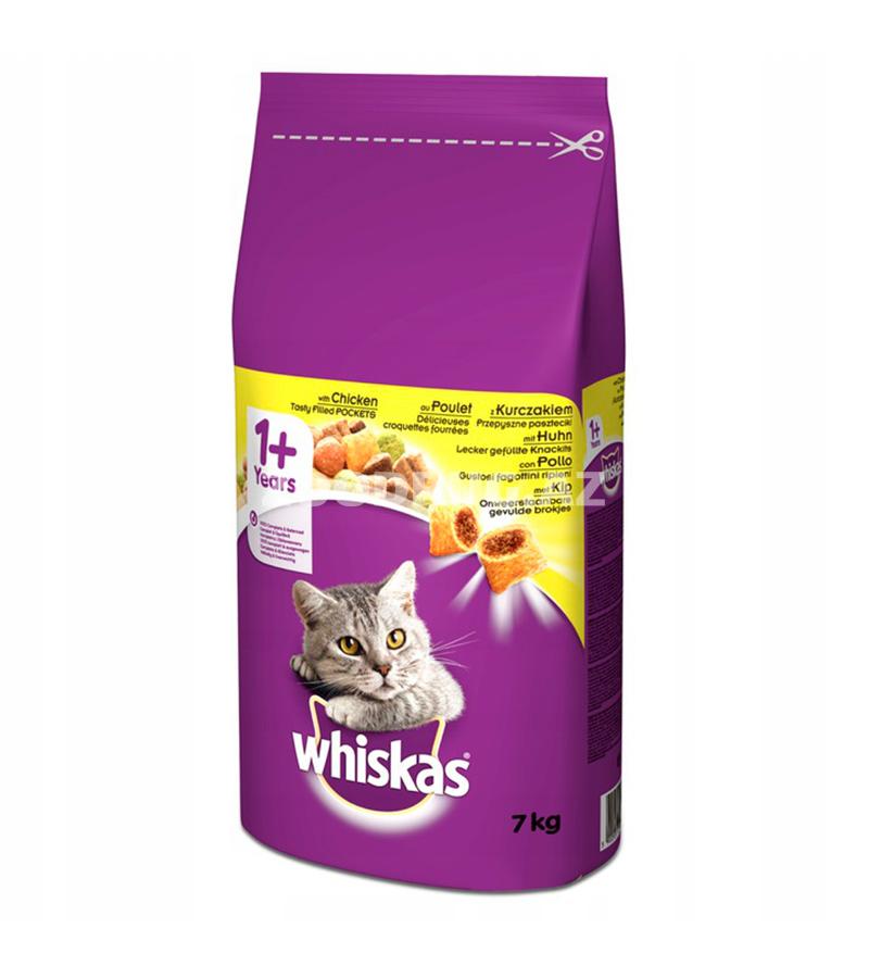 Сухой корм Whiskas для взрослых кошек с курицей.