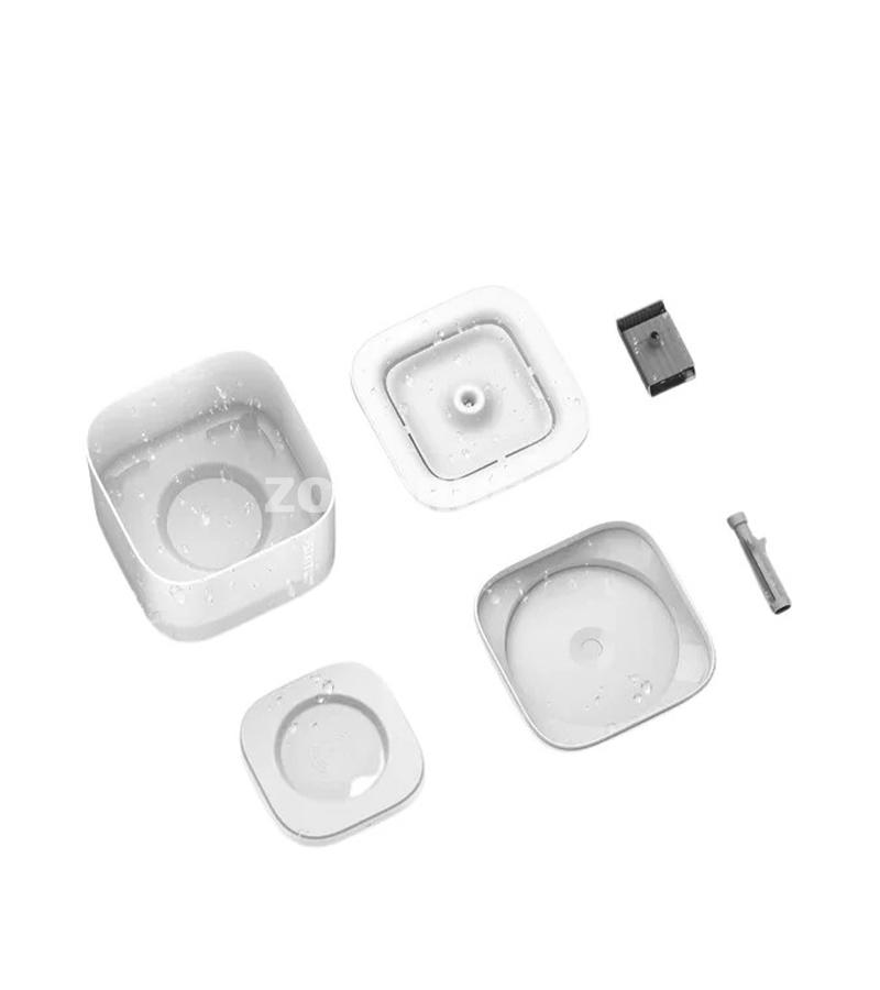 PETKIT Eversweet Solo SE-kompakt və səssiz su fontanı pişiklər və kiçik itlər üçün.