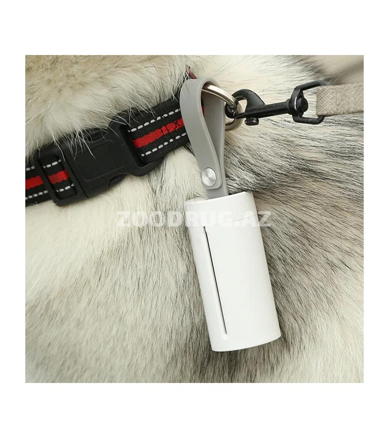 Диспенсер для пакетов Petkit — компактное и стильное решение для прогулок с собакой.