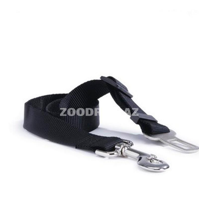 Автомобильная шлейка Beeztees Leash for seat belts для собак. Цвет: Черный. Размер: M.