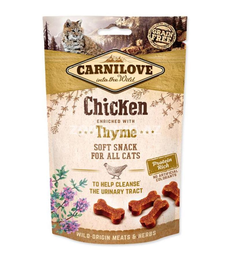 Лакомство Carnilove Cat Soft Snack Беззерновое полувлажное лакомство с курицей и тимьяном для взрослых кошек 50 гр.