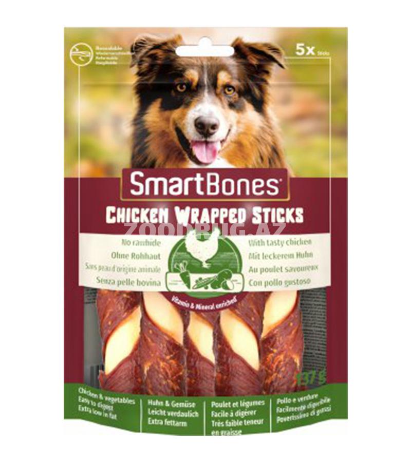 Лакомство SmartBones Chicken Wrapped Sticks-это вкусные и полезные жевательные палочки без сыромятной кожи, обёрнутые нежным куриным мясом.