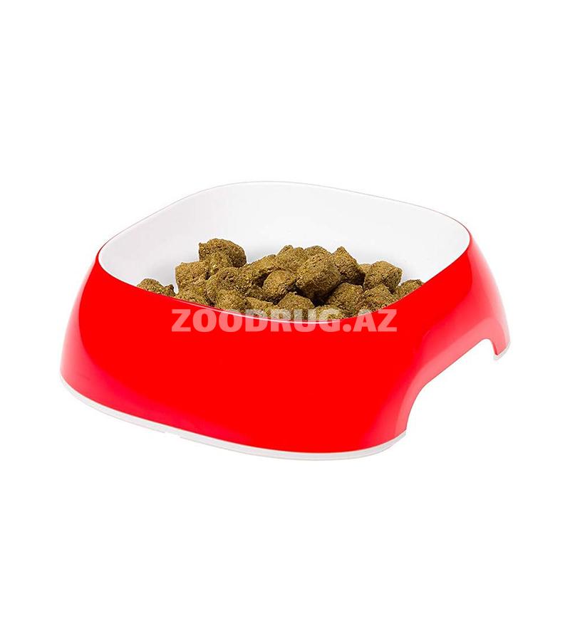 Миска Ferplast Glam-это современная миска из прочного, лёгкого и гигиеничного пластика. Отличается лаконичным дизайном, яркими цветами и практичной формой